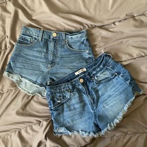 HIGH RISE CHEEKY DENIM SHORTS🦋